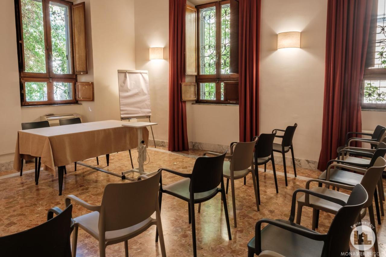 Hotel Casa Valdese Roma Eksteriør bilde