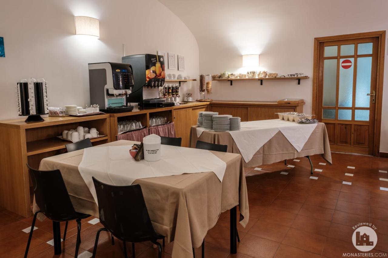 Hotel Casa Valdese Roma Eksteriør bilde