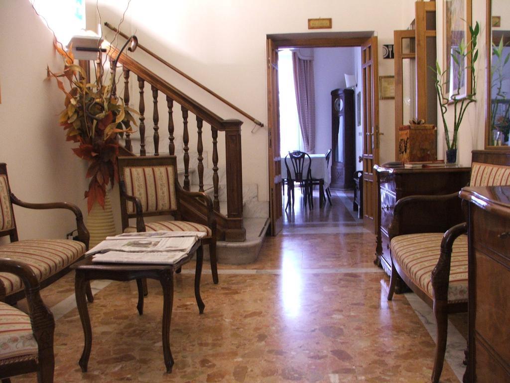 Hotel Casa Valdese Roma Eksteriør bilde